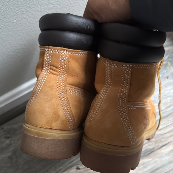 Timberland Tan and Black Boots Comfortable Durable Design main image 4